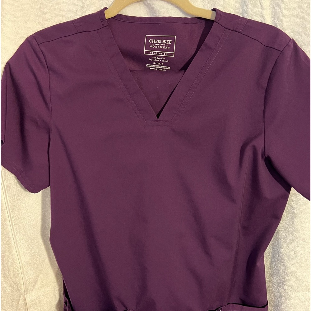 CMA uniforms——-CMA 32 —— no returns